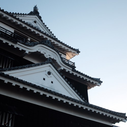 Matsuyama{{{bus_icon}}}Shimanami Kaido{{{bus_icon}}}Matsuyama Castle{{{bus_icon}}}Matsuyama
