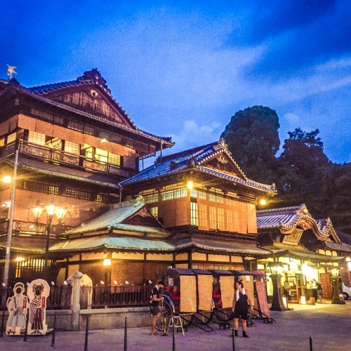 Ashizuri Cape{{{bus_icon}}}Uchiko Townscape{{{bus_icon}}}Tobe Town{{{bus_icon}}}Matsuyama
