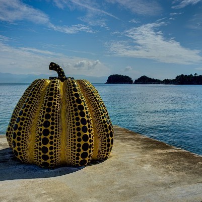 Takamatsu - Naoshima - Okayama (B/L/D)